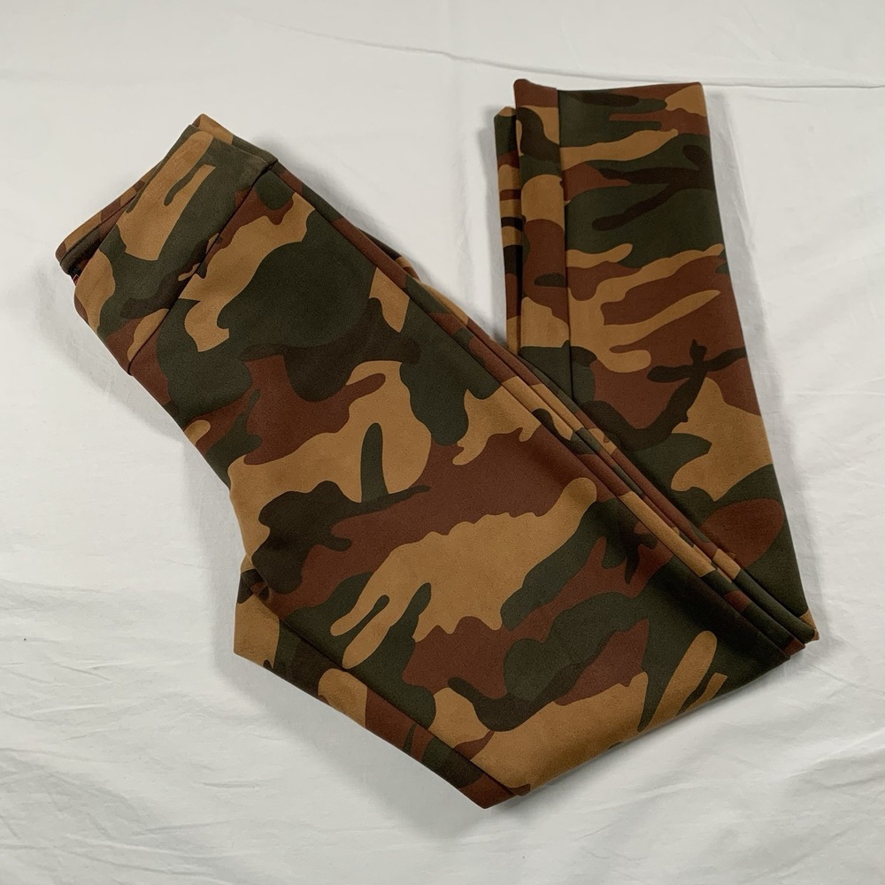 Krazy Larry Women's Brown Camo Pull On Elastic Waist Ankle Pants Size 4 EUC‎